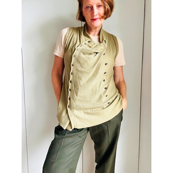 Nic + Zoe Womens Sweater Vest Size SM Green Lagenlook layering Fall Style - Picture 1 of 9